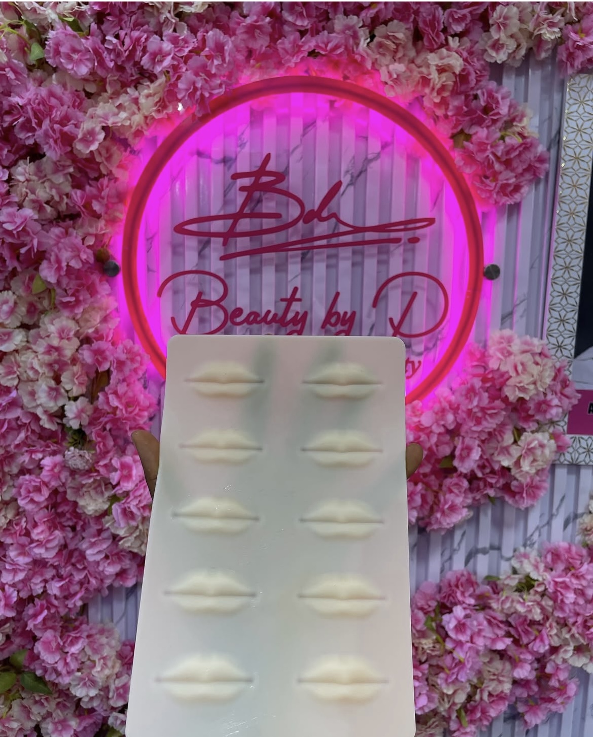 silicon lips - Image 2