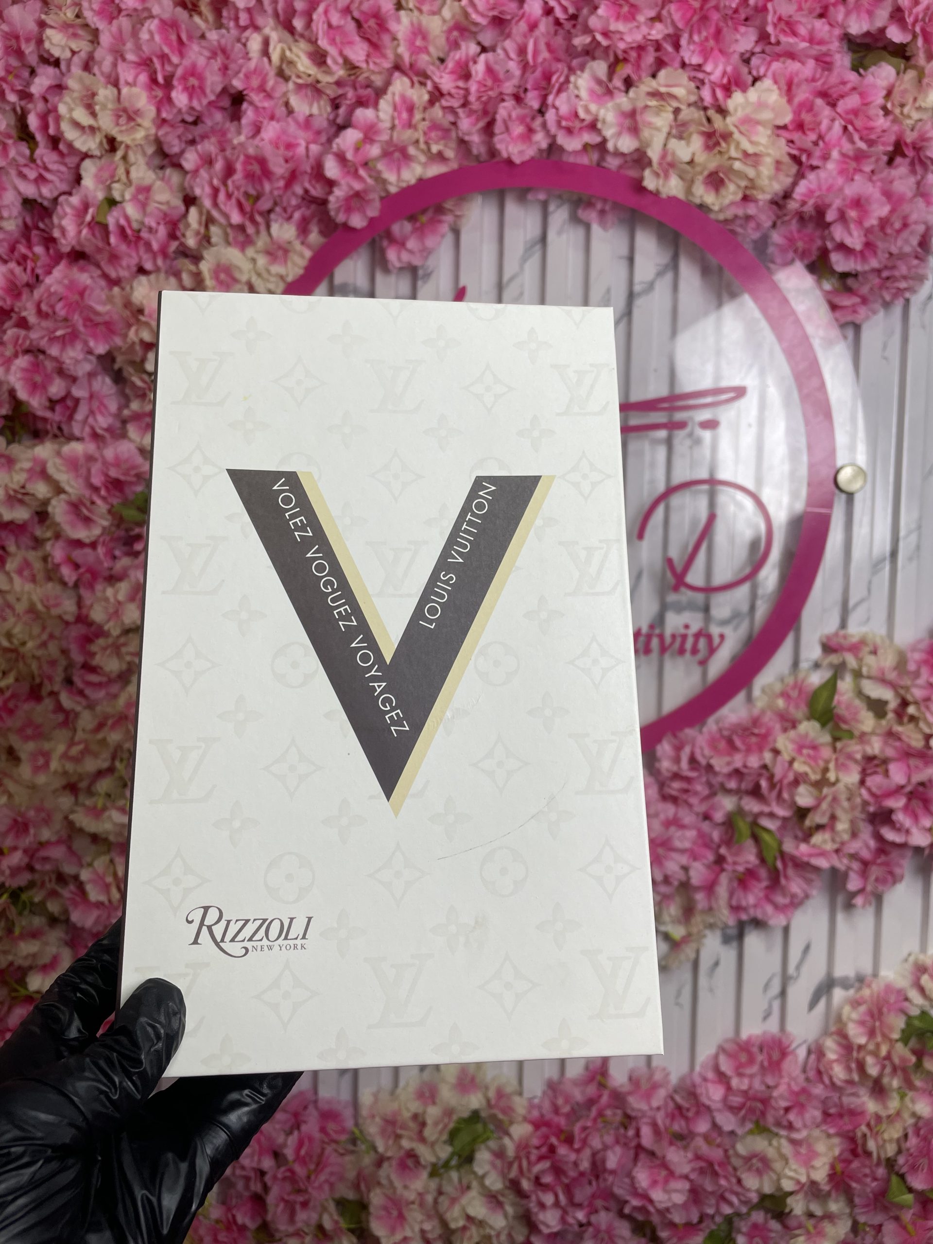 Design book - Image 2